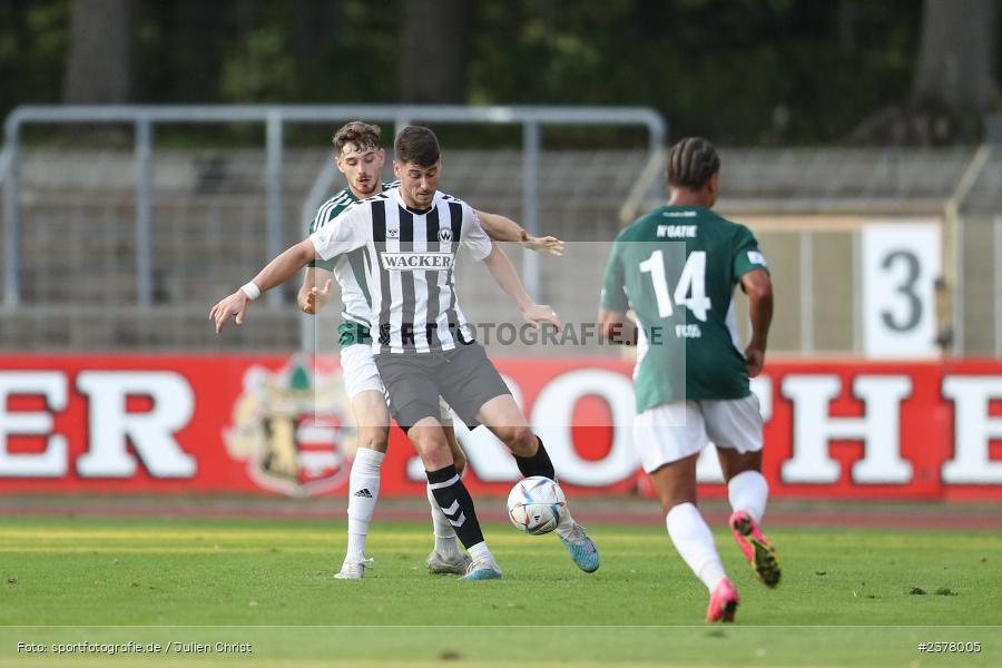 Andrija Bosnjak, sport, action, Willy-Sachs-Stadion, Schweinfurt, Saison 2023/2024, SVW, SV Wacker Burghausen, Regionalliga Bayern, Fussball, FCS, BFV, 9. Spieltag, 1. FC Schweinfurt 1905, 08.09.2023 - Bild-ID: 2378005