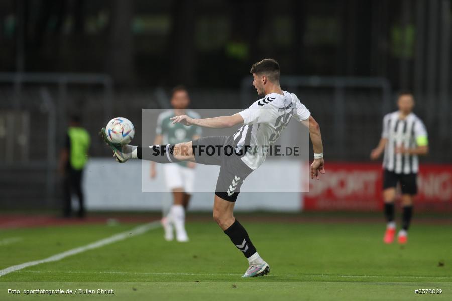 Andrija Bosnjak, sport, action, Willy-Sachs-Stadion, Schweinfurt, Saison 2023/2024, SVW, SV Wacker Burghausen, Regionalliga Bayern, Fussball, FCS, BFV, 9. Spieltag, 1. FC Schweinfurt 1905, 08.09.2023 - Bild-ID: 2378029