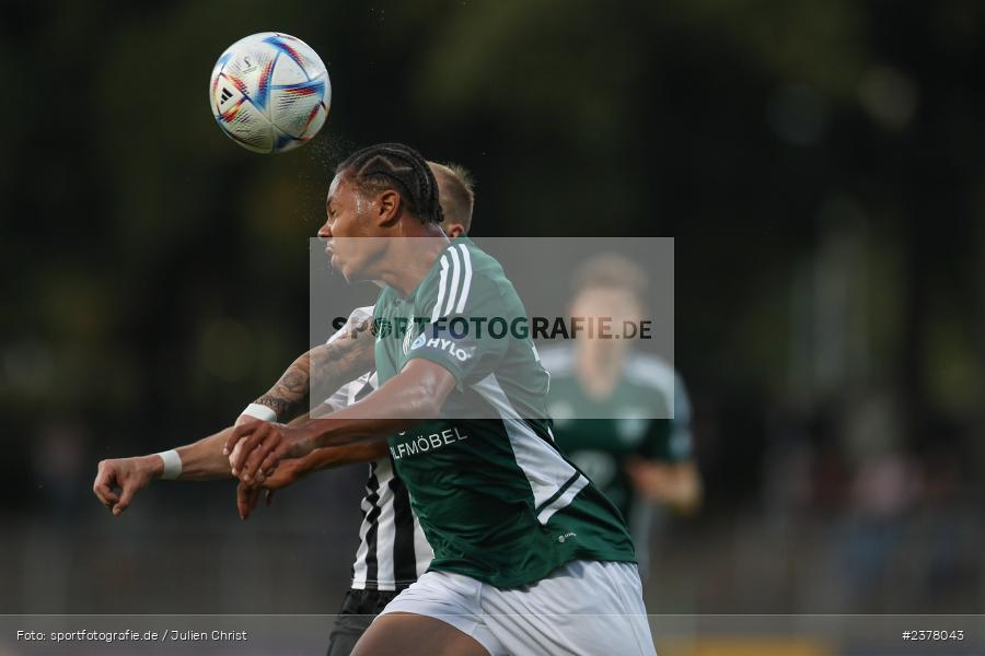 Dominik Ngatie, sport, action, Willy-Sachs-Stadion, Schweinfurt, Saison 2023/2024, SVW, SV Wacker Burghausen, Regionalliga Bayern, Fussball, FCS, BFV, 9. Spieltag, 1. FC Schweinfurt 1905, 08.09.2023 - Bild-ID: 2378043