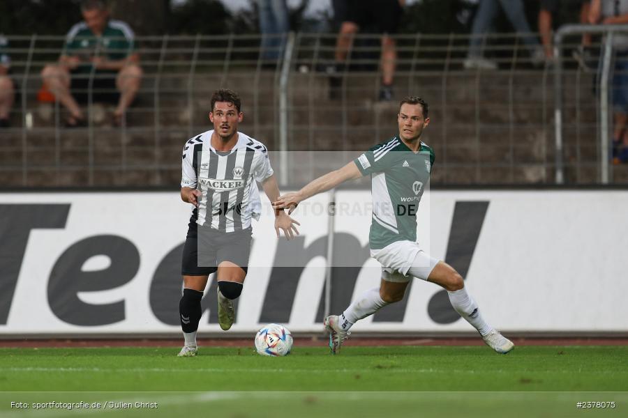 Dennis Schmutz, sport, action, Willy-Sachs-Stadion, Schweinfurt, Saison 2023/2024, SVW, SV Wacker Burghausen, Regionalliga Bayern, Fussball, FCS, BFV, 9. Spieltag, 1. FC Schweinfurt 1905, 08.09.2023 - Bild-ID: 2378075