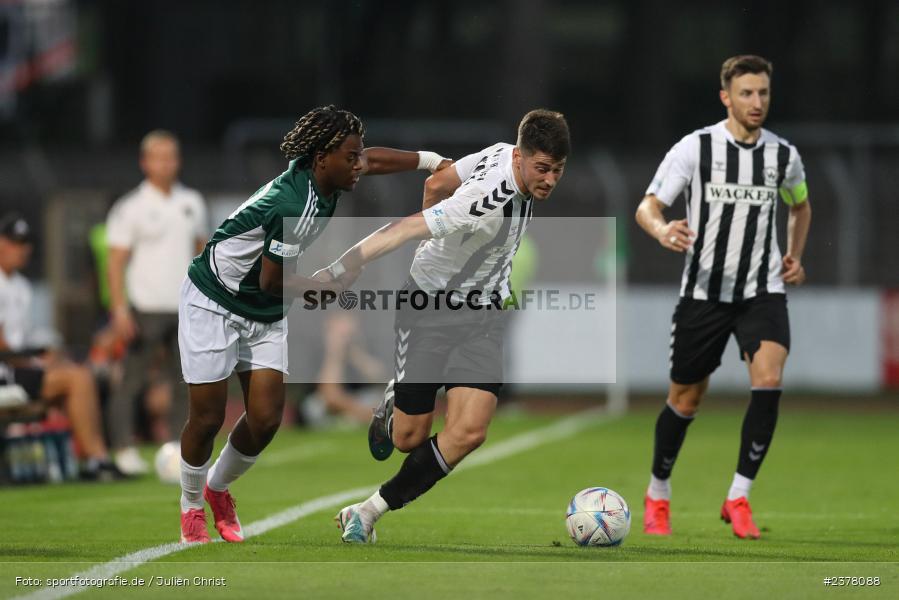 Hans Anapak-Baka, sport, action, Willy-Sachs-Stadion, Schweinfurt, Saison 2023/2024, SVW, SV Wacker Burghausen, Regionalliga Bayern, Fussball, FCS, BFV, 9. Spieltag, 1. FC Schweinfurt 1905, 08.09.2023 - Bild-ID: 2378088