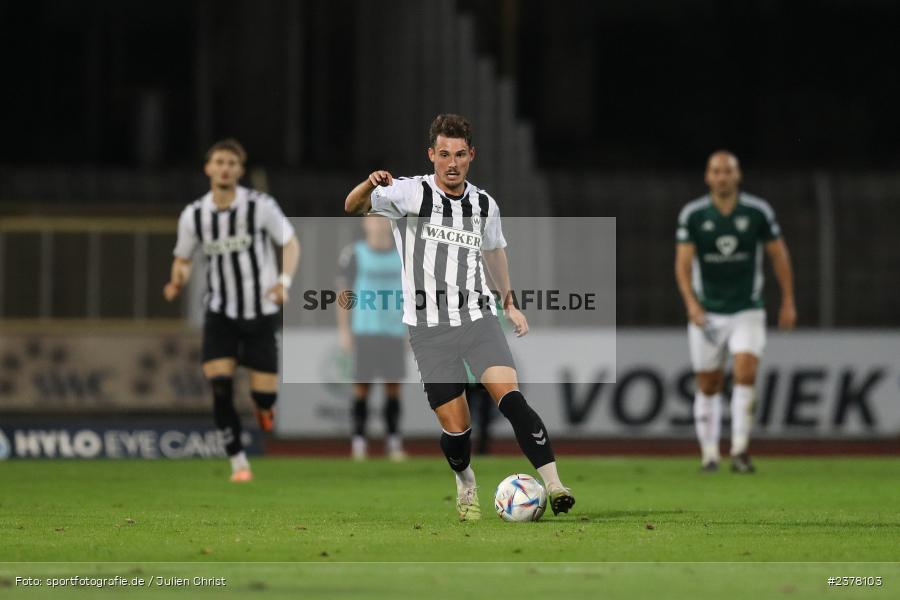 Dennis Schmutz, sport, action, Willy-Sachs-Stadion, Schweinfurt, Saison 2023/2024, SVW, SV Wacker Burghausen, Regionalliga Bayern, Fussball, FCS, BFV, 9. Spieltag, 1. FC Schweinfurt 1905, 08.09.2023 - Bild-ID: 2378103