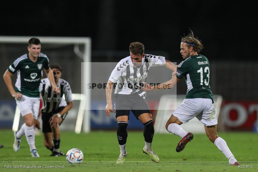 Dennis Schmutz, sport, action, Willy-Sachs-Stadion, Schweinfurt, Saison 2023/2024, SVW, SV Wacker Burghausen, Regionalliga Bayern, Fussball, FCS, BFV, 9. Spieltag, 1. FC Schweinfurt 1905, 08.09.2023 - Bild-ID: 2378116
