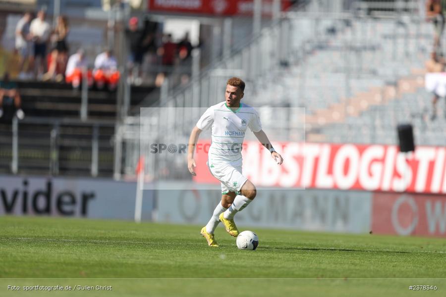 Oliver Fobassam Nawe, AKON Arena, Würzburg, 09.09.2023, sport, action, BFV, Fussball, Saison 2023/2024, 9. Spieltag, Regionalliga Bayern, SGF, FWK, SpVgg Greuther Fürth II, FC Würzburger Kickers - Bild-ID: 2378346