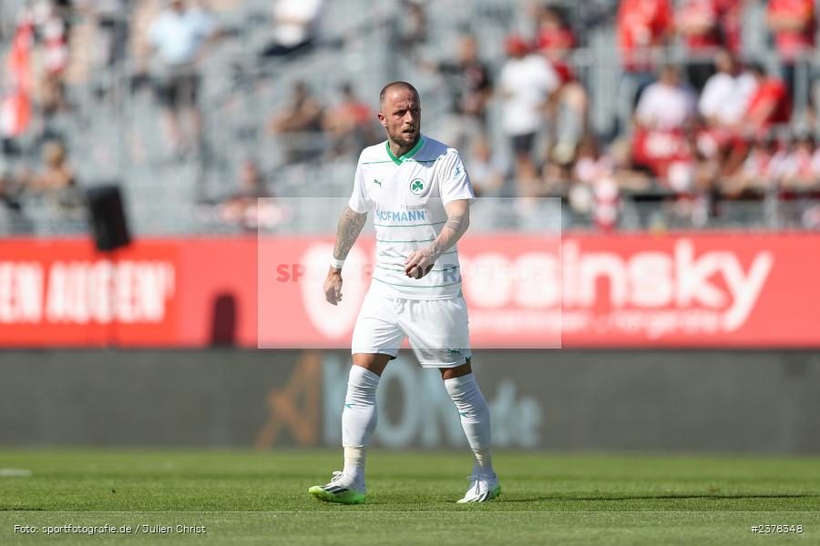 Daniel Adlung, AKON Arena, Würzburg, 09.09.2023, sport, action, BFV, Fussball, Saison 2023/2024, 9. Spieltag, Regionalliga Bayern, SGF, FWK, SpVgg Greuther Fürth II, FC Würzburger Kickers - Bild-ID: 2378348