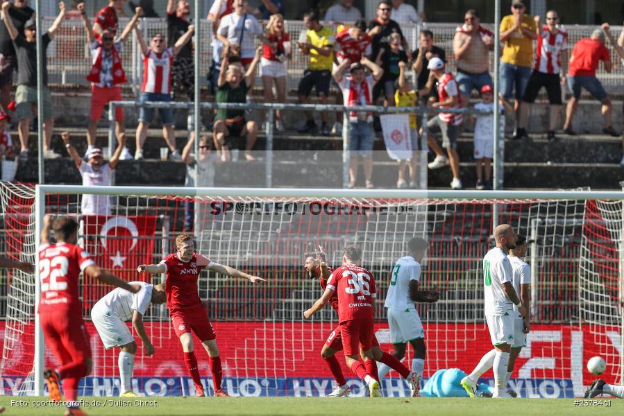 Team, Dardan Karimani, AKON Arena, Würzburg, 09.09.2023, sport, action, BFV, Fussball, Saison 2023/2024, 9. Spieltag, Regionalliga Bayern, SGF, FWK, SpVgg Greuther Fürth II, FC Würzburger Kickers - Bild-ID: 2378461 Team, Dardan Karimani, AKON Arena, Würzburg, 09.09.2023, sport, action, BFV, Fussball, Saison 2023/2024, 9. Spieltag, Regionalliga Bayern, SGF, FWK, SpVgg Greuther Fürth II, FC Würzburger Kickers - Bild-ID: 2378461