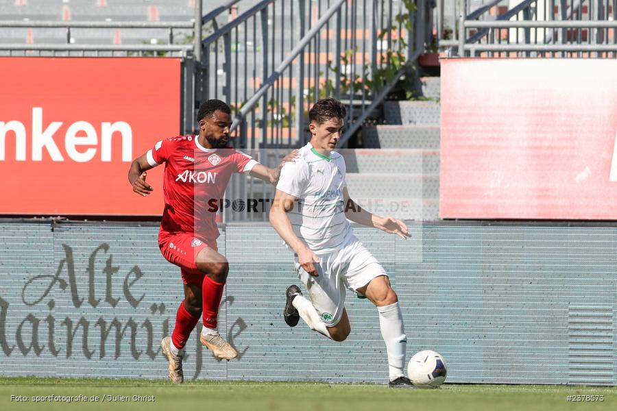 Aiden Mostofi, AKON Arena, Würzburg, 09.09.2023, sport, action, BFV, Fussball, Saison 2023/2024, 9. Spieltag, Regionalliga Bayern, SGF, FWK, SpVgg Greuther Fürth II, FC Würzburger Kickers - Bild-ID: 2378573