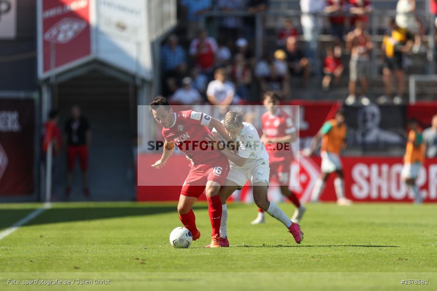 Peter Kurzweg, Sebastian Müller, AKON Arena, Würzburg, 09.09.2023, sport, action, BFV, Fussball, Saison 2023/2024, 9. Spieltag, Regionalliga Bayern, SGF, FWK, SpVgg Greuther Fürth II, FC Würzburger Kickers - Bild-ID: 2378582