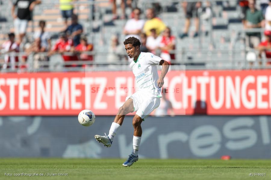 Alexander Beusch, AKON Arena, Würzburg, 09.09.2023, sport, action, BFV, Fussball, Saison 2023/2024, 9. Spieltag, Regionalliga Bayern, SGF, FWK, SpVgg Greuther Fürth II, FC Würzburger Kickers - Bild-ID: 2378621
