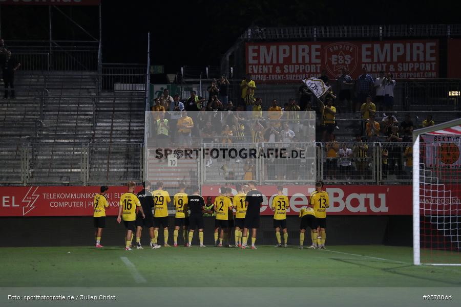 FLYERALARM Arena, Würzburg, 12.09.2023, sport, action, BFV, Fussball, Saison 2023/2024, Achtelfinale, Toto-Pokal, BAY, FWK, SpVgg Bayreuth, FC Würzburger Kickers - Bild-ID: 2378866