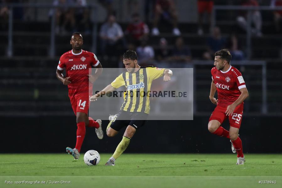 Tim Latteier, FLYERALARM Arena, Würzburg, 12.09.2023, sport, action, BFV, Fussball, Saison 2023/2024, Achtelfinale, Toto-Pokal, BAY, FWK, SpVgg Bayreuth, FC Würzburger Kickers - Bild-ID: 2378942