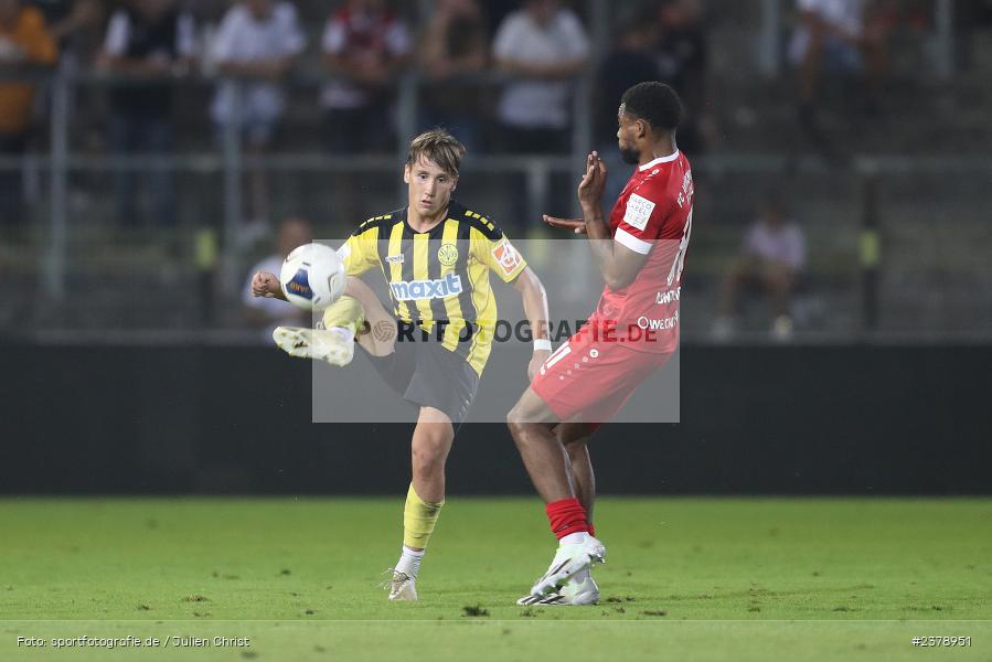 Jonas Kehl, FLYERALARM Arena, Würzburg, 12.09.2023, sport, action, BFV, Fussball, Saison 2023/2024, Achtelfinale, Toto-Pokal, BAY, FWK, SpVgg Bayreuth, FC Würzburger Kickers - Bild-ID: 2378951