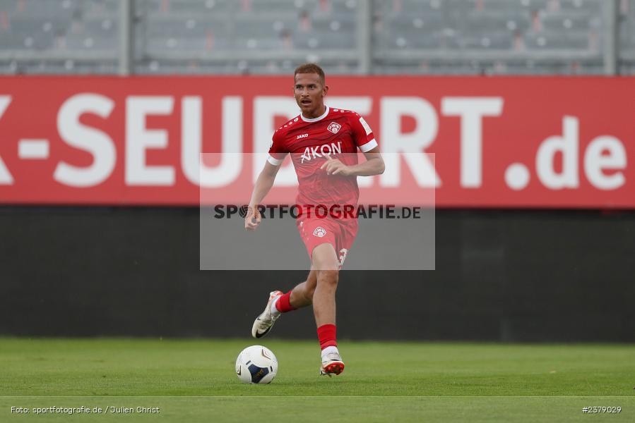 Benyas Solomon Junge-Abiol, FLYERALARM Arena, Würzburg, 12.09.2023, sport, action, BFV, Fussball, Saison 2023/2024, Achtelfinale, Toto-Pokal, BAY, FWK, SpVgg Bayreuth, FC Würzburger Kickers - Bild-ID: 2379029