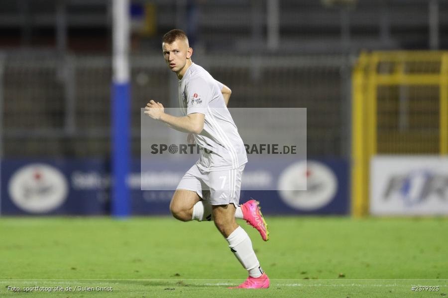 Gianluca Schäfer, Stadion am Schönbusch, Aschaffenburg, 15.09.2023, sport, action, BFV, Fussball, Saison 2023/2024, 10. Spieltag, Regionalliga Bayern, SVS, SVA, SV Schalding-Heining, SV Viktoria Aschaffenburg - Bild-ID: 2379323 Gianluca Schäfer, Stadion am Schönbusch, Aschaffenburg, 15.09.2023, sport, action, BFV, Fussball, Saison 2023/2024, 10. Spieltag, Regionalliga Bayern, SVS, SVA, SV Schalding-Heining, SV Viktoria Aschaffenburg - Bild-ID: 2379323