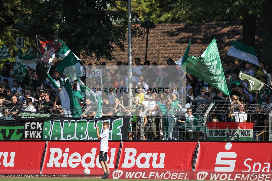 Fans, Willy-Sachs-Stadion, Schweinfurt, 16.09.2023, sport, action, BFV, Fussball, Saison 2023/2024, 10. Spieltag, Regionalliga Bayern, FCB, FCS, FC Bayern München II, 1. FC Schweinfurt 1905 - Bild-ID: 2379349