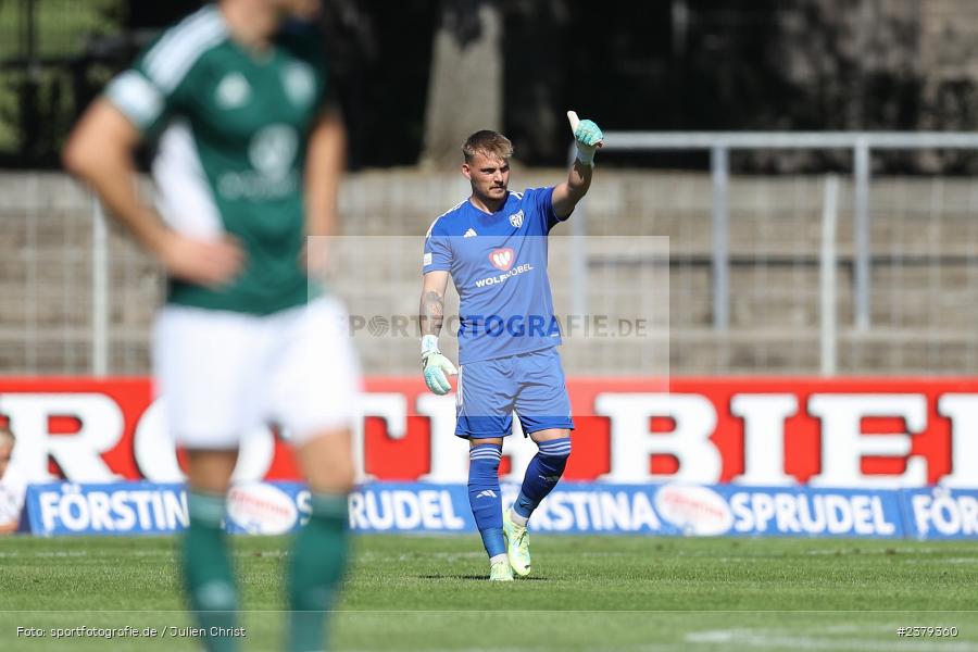 Lukas Wenzel, Willy-Sachs-Stadion, Schweinfurt, 16.09.2023, sport, action, BFV, Fussball, Saison 2023/2024, 10. Spieltag, Regionalliga Bayern, FCB, FCS, FC Bayern München II, 1. FC Schweinfurt 1905 - Bild-ID: 2379360