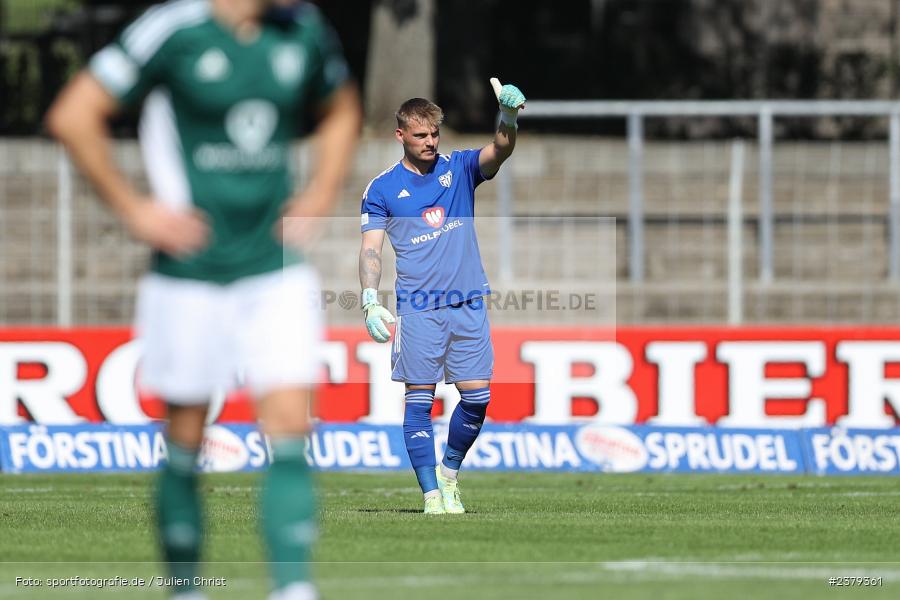 Lukas Wenzel, Willy-Sachs-Stadion, Schweinfurt, 16.09.2023, sport, action, BFV, Fussball, Saison 2023/2024, 10. Spieltag, Regionalliga Bayern, FCB, FCS, FC Bayern München II, 1. FC Schweinfurt 1905 - Bild-ID: 2379361