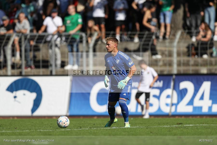 Lukas Wenzel, Willy-Sachs-Stadion, Schweinfurt, 16.09.2023, sport, action, BFV, Fussball, Saison 2023/2024, 10. Spieltag, Regionalliga Bayern, FCB, FCS, FC Bayern München II, 1. FC Schweinfurt 1905 - Bild-ID: 2379622