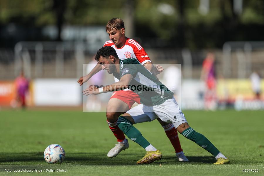 Taha Aksu, Willy-Sachs-Stadion, Schweinfurt, 16.09.2023, sport, action, BFV, Fussball, Saison 2023/2024, 10. Spieltag, Regionalliga Bayern, FCB, FCS, FC Bayern München II, 1. FC Schweinfurt 1905 - Bild-ID: 2379625