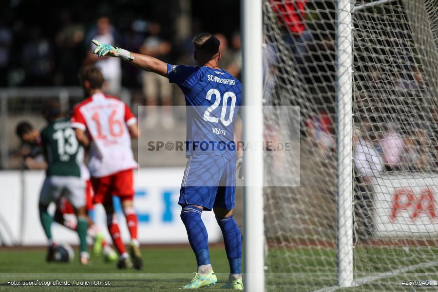 Lukas Wenzel, Willy-Sachs-Stadion, Schweinfurt, 16.09.2023, sport, action, BFV, Fussball, Saison 2023/2024, 10. Spieltag, Regionalliga Bayern, FCB, FCS, FC Bayern München II, 1. FC Schweinfurt 1905 - Bild-ID: 2379640