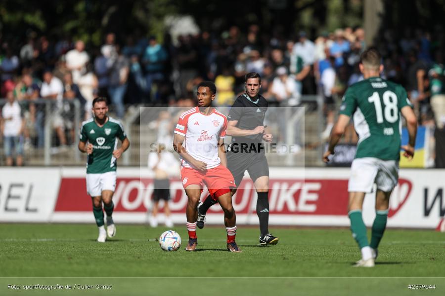 Vincent Manuba, Willy-Sachs-Stadion, Schweinfurt, 16.09.2023, sport, action, BFV, Fussball, Saison 2023/2024, 10. Spieltag, Regionalliga Bayern, FCB, FCS, FC Bayern München II, 1. FC Schweinfurt 1905 - Bild-ID: 2379644
