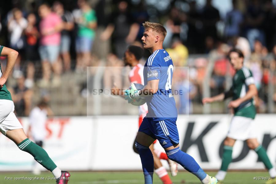 Lukas Wenzel, Willy-Sachs-Stadion, Schweinfurt, 16.09.2023, sport, action, BFV, Fussball, Saison 2023/2024, 10. Spieltag, Regionalliga Bayern, FCB, FCS, FC Bayern München II, 1. FC Schweinfurt 1905 - Bild-ID: 2379670