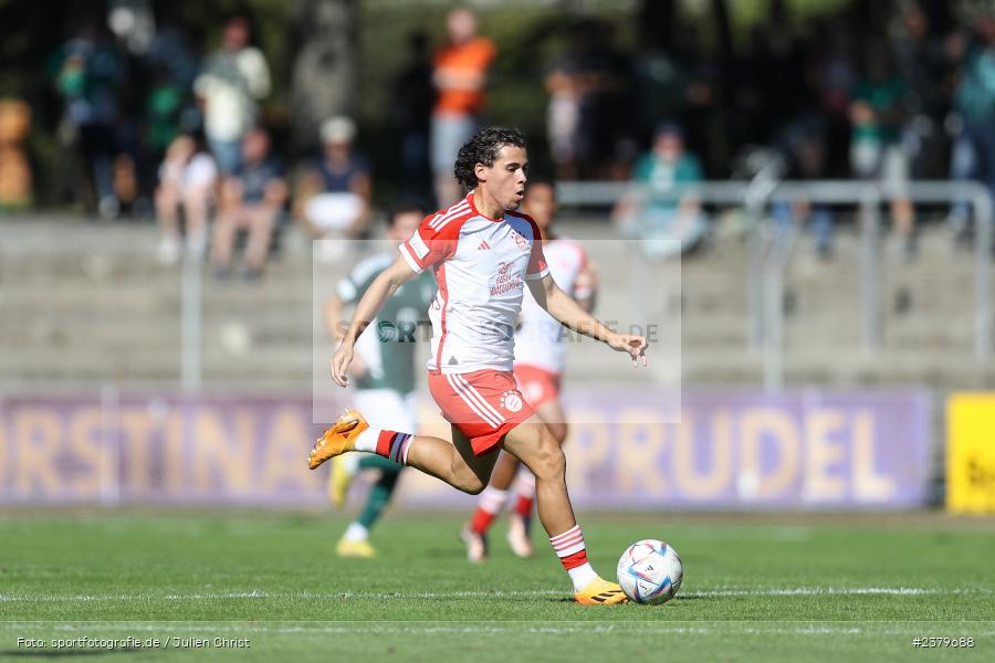 David Jonathans, Willy-Sachs-Stadion, Schweinfurt, 16.09.2023, sport, action, BFV, Fussball, Saison 2023/2024, 10. Spieltag, Regionalliga Bayern, FCB, FCS, FC Bayern München II, 1. FC Schweinfurt 1905 - Bild-ID: 2379688