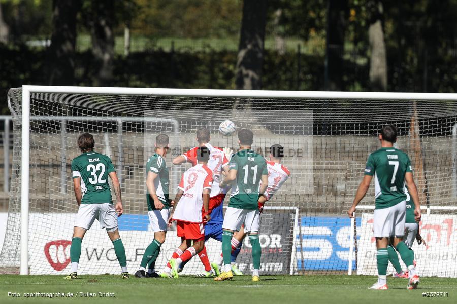 Dion Berisha, Willy-Sachs-Stadion, Schweinfurt, 16.09.2023, sport, action, BFV, Fussball, Saison 2023/2024, 10. Spieltag, Regionalliga Bayern, FCB, FCS, FC Bayern München II, 1. FC Schweinfurt 1905 - Bild-ID: 2379711