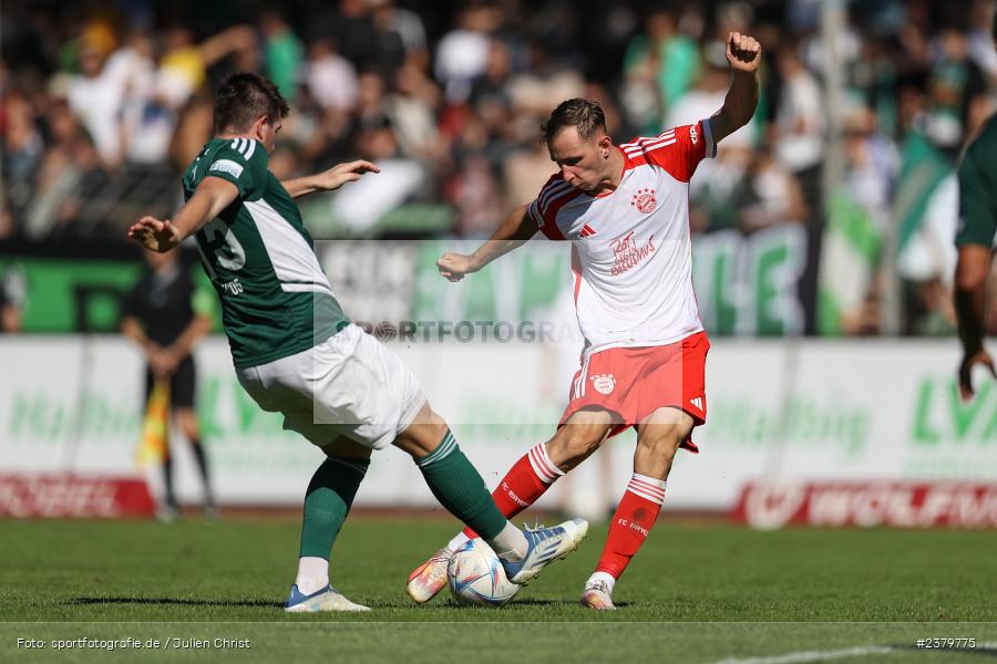 Lovro Zvonarek, Willy-Sachs-Stadion, Schweinfurt, 16.09.2023, sport, action, BFV, Fussball, Saison 2023/2024, 10. Spieltag, Regionalliga Bayern, FCB, FCS, FC Bayern München II, 1. FC Schweinfurt 1905 - Bild-ID: 2379775