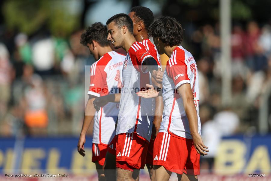 Team, Lucas Fernando Copado Schrobenhauser, Willy-Sachs-Stadion, Schweinfurt, 16.09.2023, sport, action, BFV, Fussball, Saison 2023/2024, 10. Spieltag, Regionalliga Bayern, FCB, FCS, FC Bayern München II, 1. FC Schweinfurt 1905 - Bild-ID: 2379804