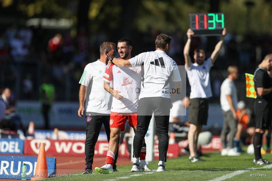 Dion Berisha, Willy-Sachs-Stadion, Schweinfurt, 16.09.2023, sport, action, BFV, Fussball, Saison 2023/2024, 10. Spieltag, Regionalliga Bayern, FCB, FCS, FC Bayern München II, 1. FC Schweinfurt 1905 - Bild-ID: 2379813