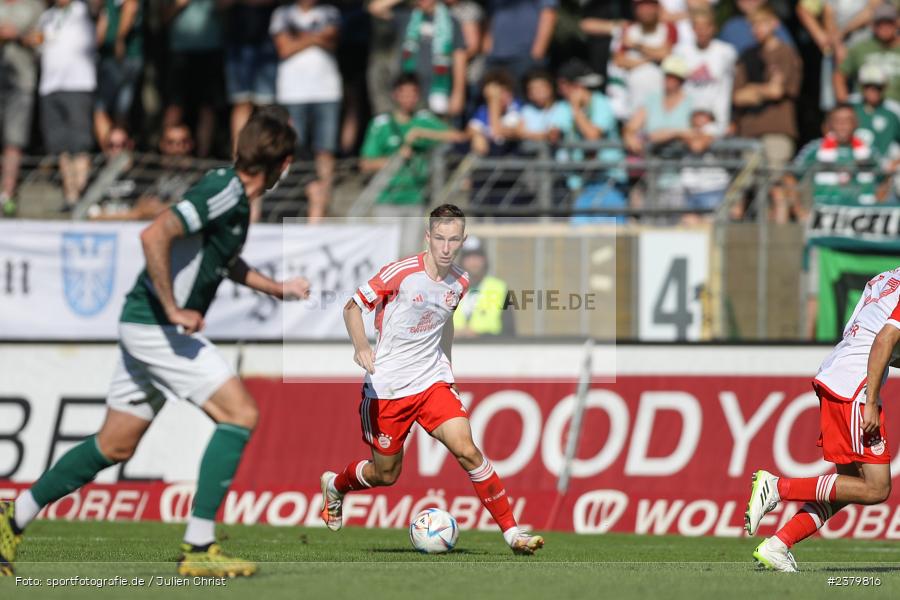 Lovro Zvonarek, Willy-Sachs-Stadion, Schweinfurt, 16.09.2023, sport, action, BFV, Fussball, Saison 2023/2024, 10. Spieltag, Regionalliga Bayern, FCB, FCS, FC Bayern München II, 1. FC Schweinfurt 1905 - Bild-ID: 2379816