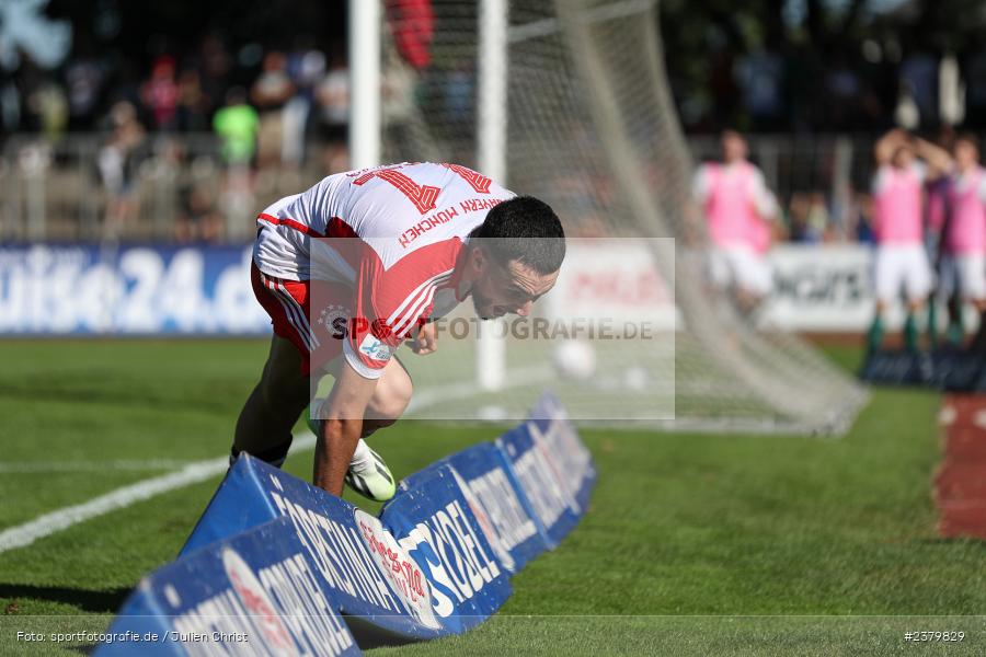 Dion Berisha, Willy-Sachs-Stadion, Schweinfurt, 16.09.2023, sport, action, BFV, Fussball, Saison 2023/2024, 10. Spieltag, Regionalliga Bayern, FCB, FCS, FC Bayern München II, 1. FC Schweinfurt 1905 - Bild-ID: 2379829