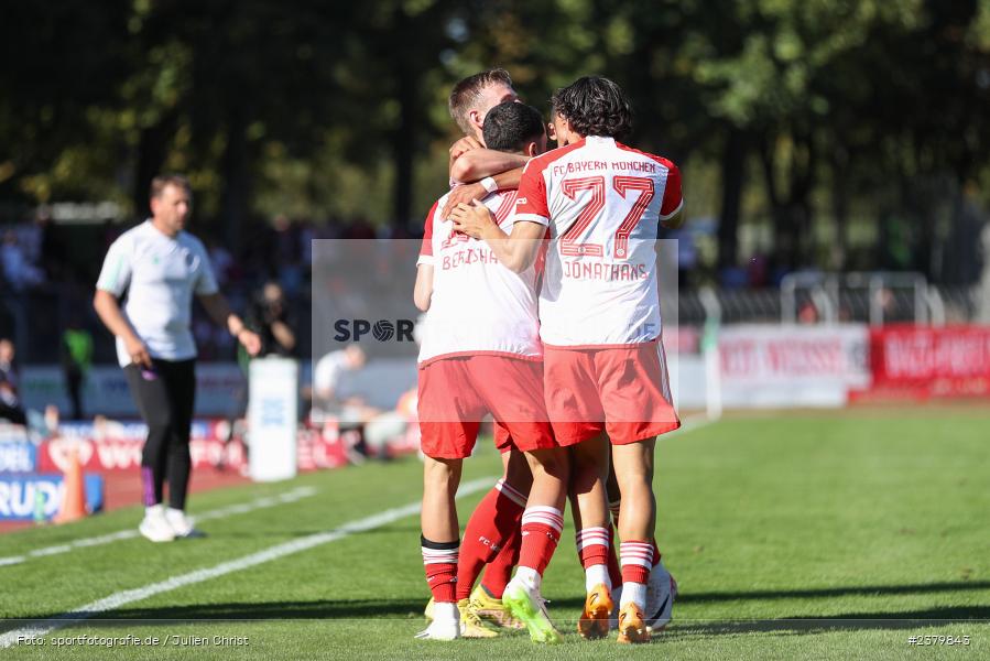 Dion Berisha, Willy-Sachs-Stadion, Schweinfurt, 16.09.2023, sport, action, BFV, Fussball, Saison 2023/2024, 10. Spieltag, Regionalliga Bayern, FCB, FCS, FC Bayern München II, 1. FC Schweinfurt 1905 - Bild-ID: 2379843