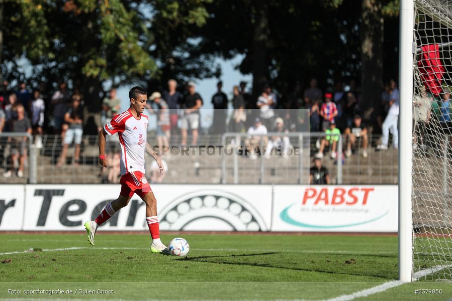 Lucas Fernando Copado Schrobenhauser, Willy-Sachs-Stadion, Schweinfurt, 16.09.2023, sport, action, BFV, Fussball, Saison 2023/2024, 10. Spieltag, Regionalliga Bayern, FCB, FCS, FC Bayern München II, 1. FC Schweinfurt 1905 - Bild-ID: 2379850