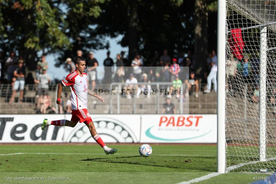 Lucas Fernando Copado Schrobenhauser, Willy-Sachs-Stadion, Schweinfurt, 16.09.2023, sport, action, BFV, Fussball, Saison 2023/2024, 10. Spieltag, Regionalliga Bayern, FCB, FCS, FC Bayern München II, 1. FC Schweinfurt 1905 - Bild-ID: 2379852