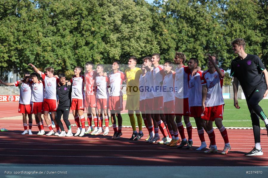 Willy-Sachs-Stadion, Schweinfurt, 16.09.2023, sport, action, BFV, Fussball, Saison 2023/2024, 10. Spieltag, Regionalliga Bayern, FCB, FCS, FC Bayern München II, 1. FC Schweinfurt 1905 - Bild-ID: 2379870