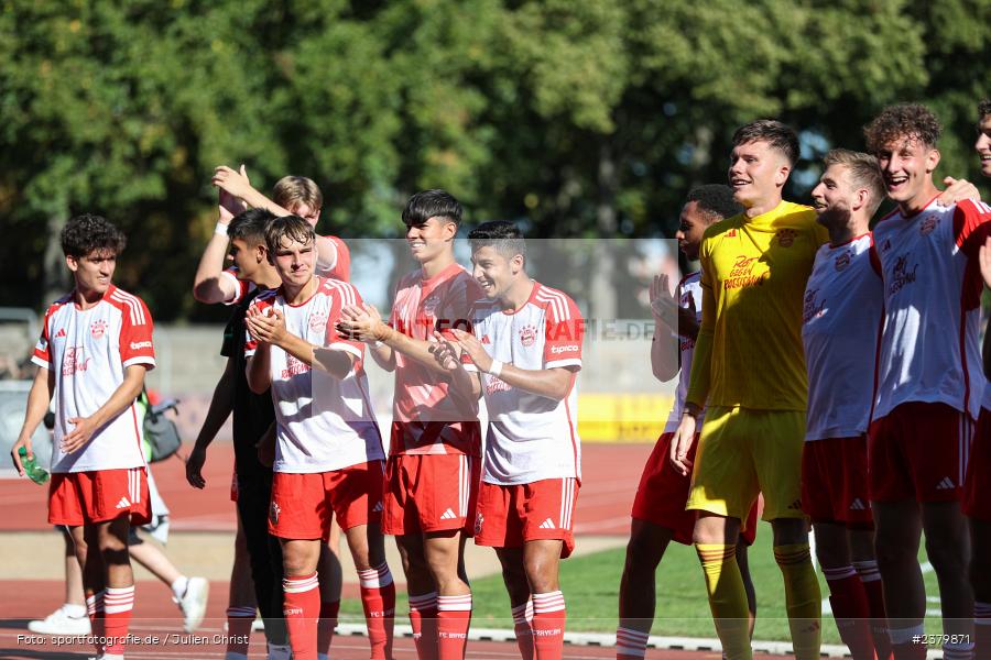 Willy-Sachs-Stadion, Schweinfurt, 16.09.2023, sport, action, BFV, Fussball, Saison 2023/2024, 10. Spieltag, Regionalliga Bayern, FCB, FCS, FC Bayern München II, 1. FC Schweinfurt 1905 - Bild-ID: 2379871