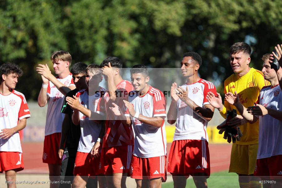 Willy-Sachs-Stadion, Schweinfurt, 16.09.2023, sport, action, BFV, Fussball, Saison 2023/2024, 10. Spieltag, Regionalliga Bayern, FCB, FCS, FC Bayern München II, 1. FC Schweinfurt 1905 - Bild-ID: 2379876