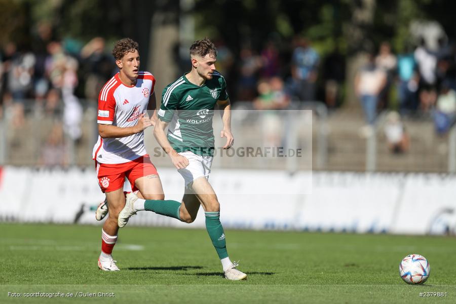 Luca Trslic, Willy-Sachs-Stadion, Schweinfurt, 16.09.2023, sport, action, BFV, Fussball, Saison 2023/2024, 10. Spieltag, Regionalliga Bayern, FCB, FCS, FC Bayern München II, 1. FC Schweinfurt 1905 - Bild-ID: 2379881