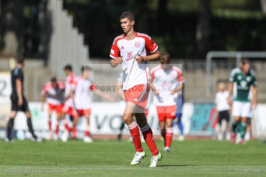 Benedikt Wimmer, Willy-Sachs-Stadion, Schweinfurt, 16.09.2023, sport, action, BFV, Fussball, Saison 2023/2024, 10. Spieltag, Regionalliga Bayern, FCB, FCS, FC Bayern München II, 1. FC Schweinfurt 1905 - Bild-ID: 2379887