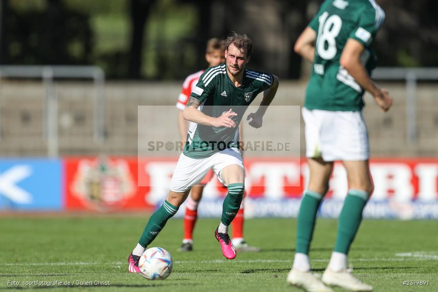 Tom Feulner, Willy-Sachs-Stadion, Schweinfurt, 16.09.2023, sport, action, BFV, Fussball, Saison 2023/2024, 10. Spieltag, Regionalliga Bayern, FCB, FCS, FC Bayern München II, 1. FC Schweinfurt 1905 - Bild-ID: 2379891