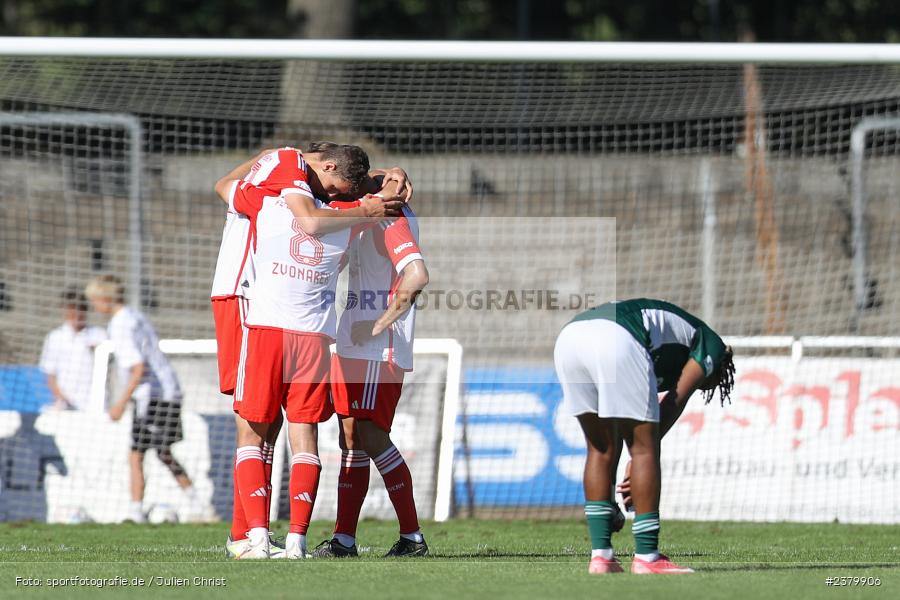 Willy-Sachs-Stadion, Schweinfurt, 16.09.2023, sport, action, BFV, Fussball, Saison 2023/2024, 10. Spieltag, Regionalliga Bayern, FCB, FCS, FC Bayern München II, 1. FC Schweinfurt 1905 - Bild-ID: 2379906