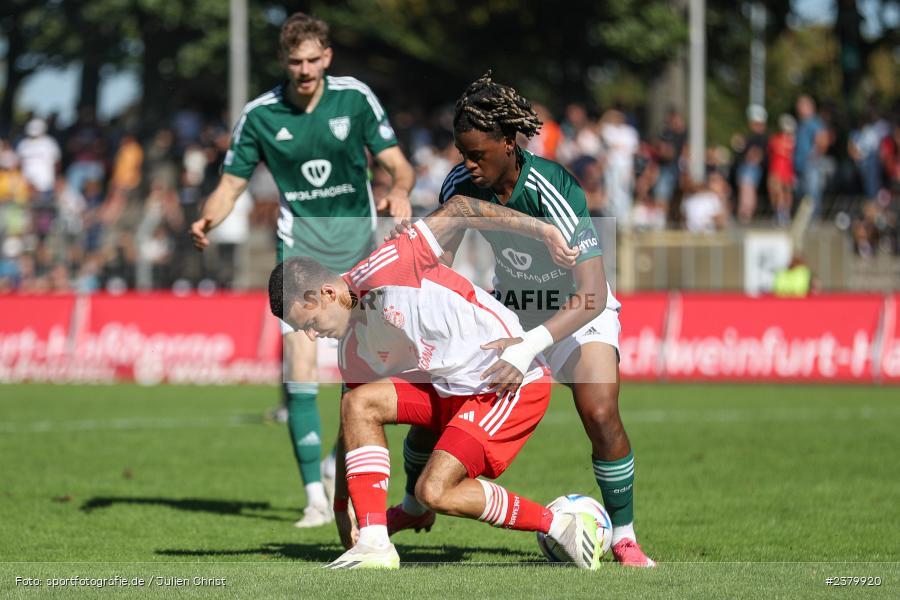 Lucas Fernando Copado Schrobenhauser, Willy-Sachs-Stadion, Schweinfurt, 16.09.2023, sport, action, BFV, Fussball, Saison 2023/2024, 10. Spieltag, Regionalliga Bayern, FCB, FCS, FC Bayern München II, 1. FC Schweinfurt 1905 - Bild-ID: 2379920