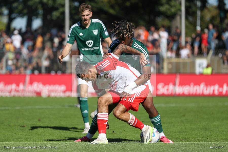 Lucas Fernando Copado Schrobenhauser, Willy-Sachs-Stadion, Schweinfurt, 16.09.2023, sport, action, BFV, Fussball, Saison 2023/2024, 10. Spieltag, Regionalliga Bayern, FCB, FCS, FC Bayern München II, 1. FC Schweinfurt 1905 - Bild-ID: 2379921