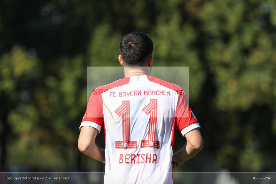 Dion Berisha, Willy-Sachs-Stadion, Schweinfurt, 16.09.2023, sport, action, BFV, Fussball, Saison 2023/2024, 10. Spieltag, Regionalliga Bayern, FCB, FCS, FC Bayern München II, 1. FC Schweinfurt 1905 - Bild-ID: 2379924