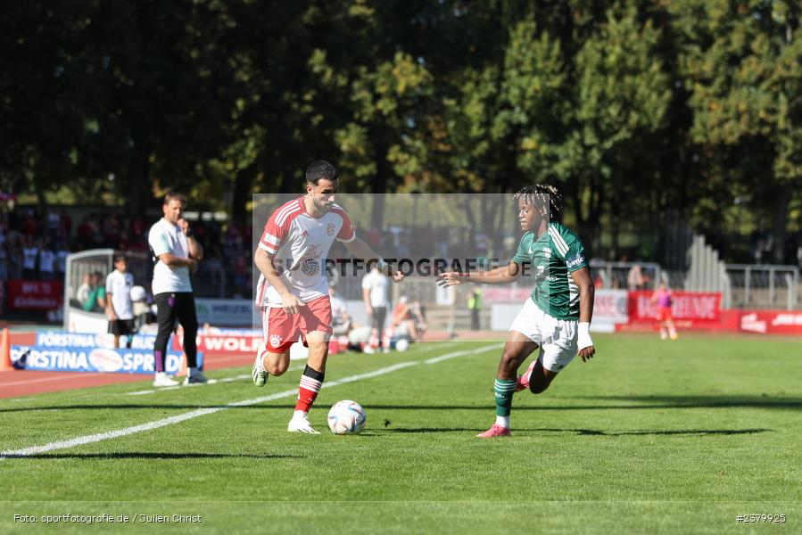 Dion Berisha, Willy-Sachs-Stadion, Schweinfurt, 16.09.2023, sport, action, BFV, Fussball, Saison 2023/2024, 10. Spieltag, Regionalliga Bayern, FCB, FCS, FC Bayern München II, 1. FC Schweinfurt 1905 - Bild-ID: 2379925