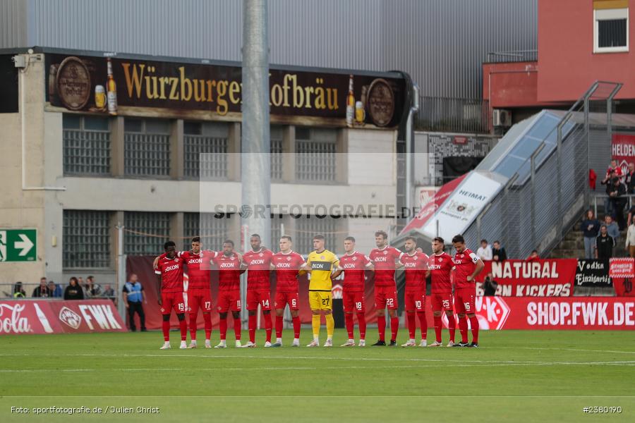 sport, action, Würzburg, Saison 2023/2024, SVW, SV Wacker Burghausen, Regionalliga Bayern, Fussball, FWK, FC Würzburger Kickers, BFV, AKON Arena, 22.09.2023, 11. Spieltag - Bild-ID: 2380190