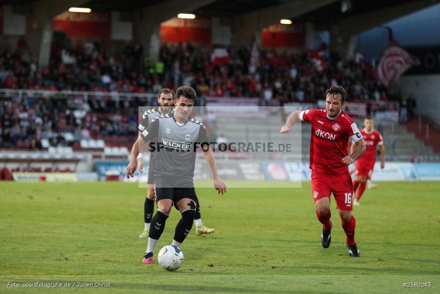 Peter Kurzweg, sport, action, Würzburg, Saison 2023/2024, SVW, SV Wacker Burghausen, Regionalliga Bayern, Fussball, FWK, FC Würzburger Kickers, BFV, AKON Arena, 22.09.2023, 11. Spieltag - Bild-ID: 2380243 Peter Kurzweg, sport, action, Würzburg, Saison 2023/2024, SVW, SV Wacker Burghausen, Regionalliga Bayern, Fussball, FWK, FC Würzburger Kickers, BFV, AKON Arena, 22.09.2023, 11. Spieltag - Bild-ID: 2380243