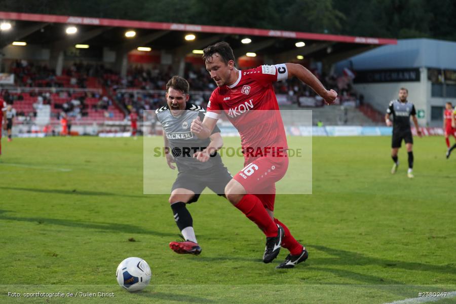Peter Kurzweg, sport, action, Würzburg, Saison 2023/2024, SVW, SV Wacker Burghausen, Regionalliga Bayern, Fussball, FWK, FC Würzburger Kickers, BFV, AKON Arena, 22.09.2023, 11. Spieltag - Bild-ID: 2380247 Peter Kurzweg, sport, action, Würzburg, Saison 2023/2024, SVW, SV Wacker Burghausen, Regionalliga Bayern, Fussball, FWK, FC Würzburger Kickers, BFV, AKON Arena, 22.09.2023, 11. Spieltag - Bild-ID: 2380247